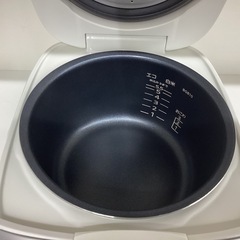 【取りに来られる方限定!!】Tiger  マイコン炊飯ジャー  2023年製の画像