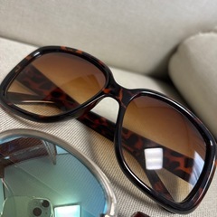 値下げしました。サングラスの画像