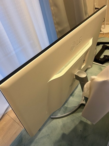 LG 32インチ　4Kモニター　32UL500
