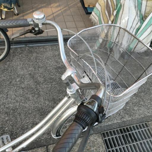 26インチ 自転車 オートライト 6段ギア付き 中古動作品