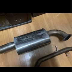 クラウンエステート フジツボマフラー
の画像