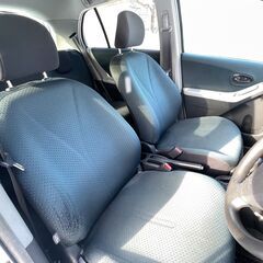 【車検R7/5月】トヨタ ヴィッツ 1.3F アドバンスドエディション 4WD オーディオレス サブキー有りの画像