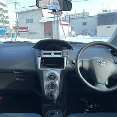 【車検R7/5月】トヨタ ヴィッツ 1.3F アドバンスドエディション 4WD オーディオレス サブキー有りの画像