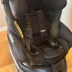 【お話し中です】Aprica チャイルドシート の画像