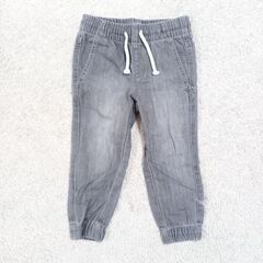 【お取引中】【キッズパンツ2点セット②】92／H&M／グレー・ブラウン／デニム・スウェット／ポケット付きの画像