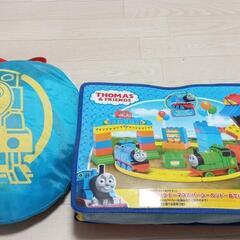 トーマス テント、ブロックの画像