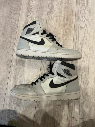 スニーカー jordan 1 sb