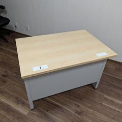 オフィスデスク　椅子