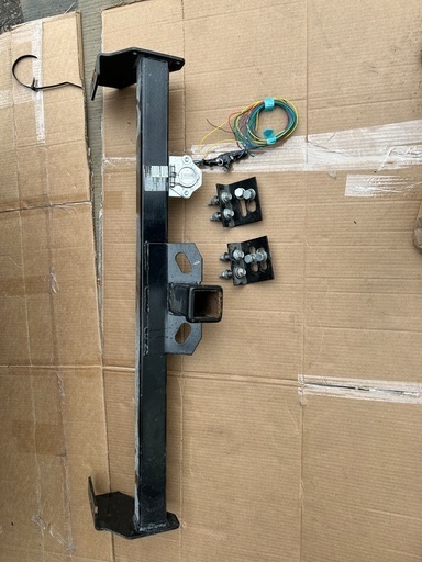 日産D22 ヒッチメンバー　ダットサン　ピックアップトラック