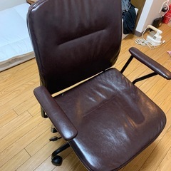 半年使用）ニトリのイス