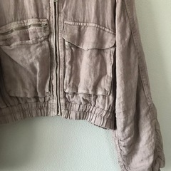 ZARAクロップドボンバージャケット(ブルゾン)の画像