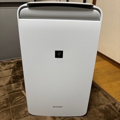 SHARP 冷風衣類乾燥除湿機 CM-J100-W