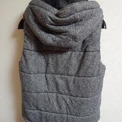 ロックなロゴベスト　Ｌサイズの画像