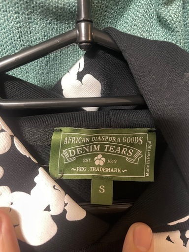 DENIM TEARS パーカー S