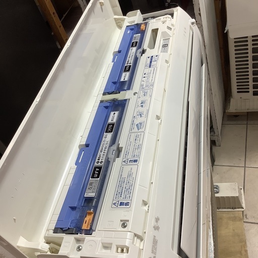 MITSUBISHI   三菱　ルームエアコン　MSZ-R2520-W   2020年製   8畳前後