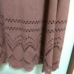 (お話し中)スカートの画像