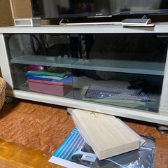 テレビ台