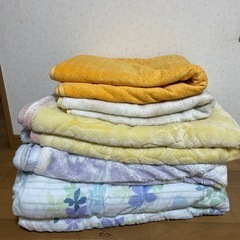 毛布、敷マット、掛布団