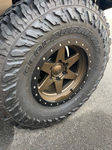 ステルスカスタムシリーズ　BR6 35インチタイヤ