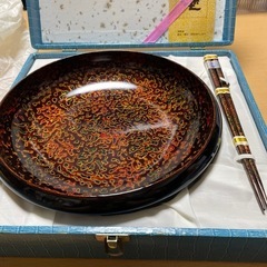 津軽塗り(菓子入れ、箸 )セット
の画像