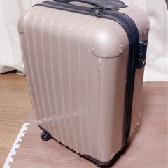 【中古品】スーツケース機内持ち込み可能！