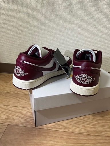  新品未使用　NIKE　エアジョーダン1 23.5センチ
