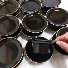 【0円】金縁茶津　お供え台　仏具　30セット　中古の画像