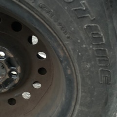 スタッドレス215/70R15
の画像