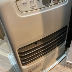 ブルーヒーター　石油ファンヒーター　　