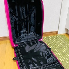 キャリーケースの画像