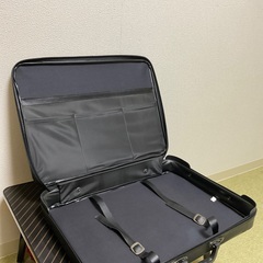 ブリーフケースの画像