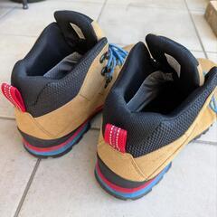 コロンビア　登山靴の画像