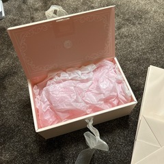 JILLSTUART ギフトボックス　紙袋の画像