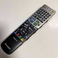 SHARP 32型液晶テレビ LC-32H7 リモコン付きの画像