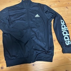 adidasジャージ上下