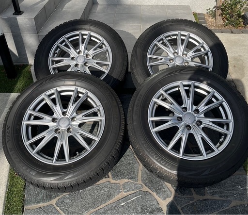 スタッドレス ブリザックVRX 225/60R17 99Q 美品ホイール付き