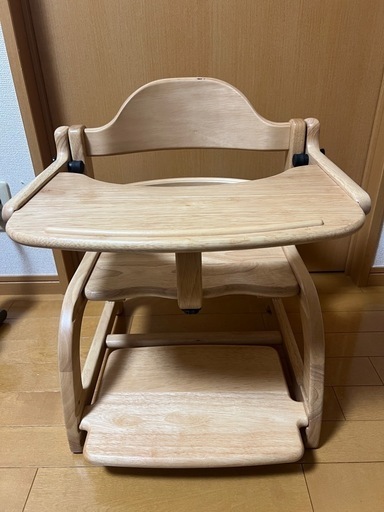 大和屋　すくすくローチェアⅡ