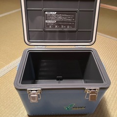PLUKY クーラーボックス
の画像