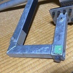 アンテナ取り付け金具　②の画像