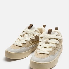 スニーカー ZARA