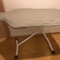 まもなく粗大ゴミへ。。アイロン台　2月まで！の画像