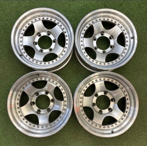 16インチ　アルミホイール