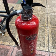 ☆中古￥1本2,800！消火器　生活雑貨　期限2023年まで　【...