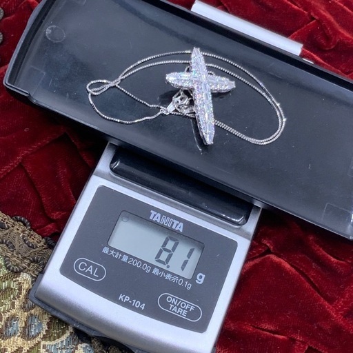 ダイヤモンド　クロスネックレス　2ctUP 8.1g バゲットダイヤ　K18WG K18 8.1g