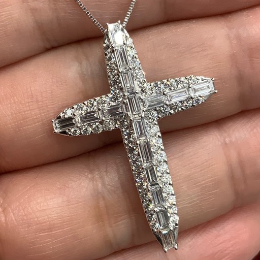 ダイヤモンド　クロスネックレス　2ctUP 8.1g バゲットダイヤ　K18WG K18 8.1g