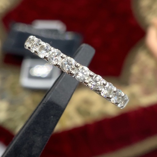 1ct ハーフエタニティ　リング　K18WG 3.3g エステール