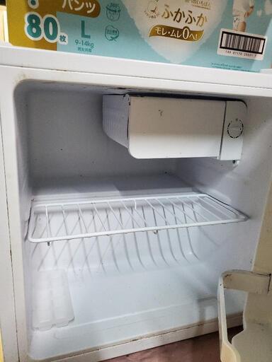 🉐167.2023年製品小型冷蔵庫 (スッチー) 陣原のキッチン家電《冷蔵庫》の中古あげます・譲ります｜ジモティーで不用品の処分