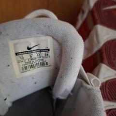 NIKE モアテンの画像