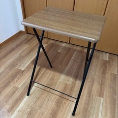 【取引中】テーブル