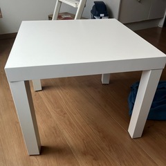 IKEA テーブル